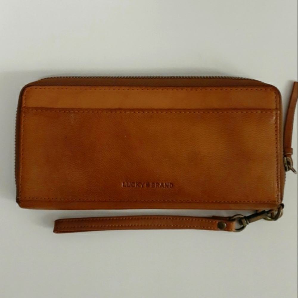 Lucky wallet/wristlet